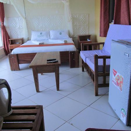 Diplomat Diani Beach Resort Dış mekan fotoğraf