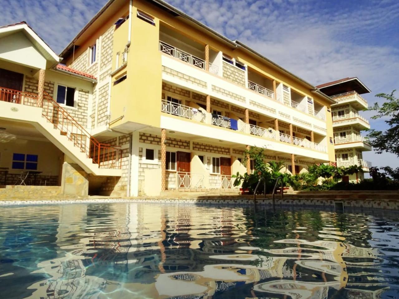 Diplomat Diani Beach Resort Dış mekan fotoğraf
